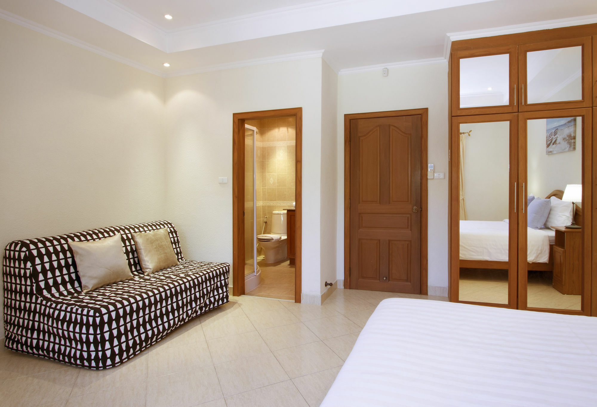 Ashford Villas Cosy Beach 芭達亞 外观 照片